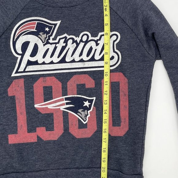 NFL Team Apparel Women's Size Small Sweatshirt New England‎ Patriots 1960 Gray - Picture 4 of 6